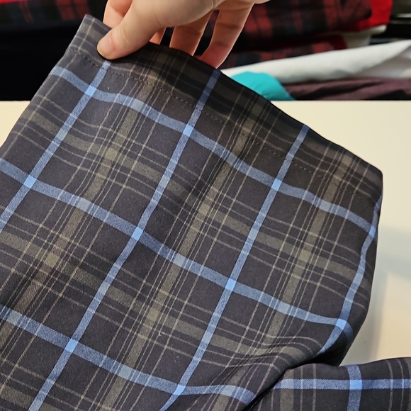 George Mens Blue, Gray, and black plaid short sleeve button down shirt - Picture 3 of 6